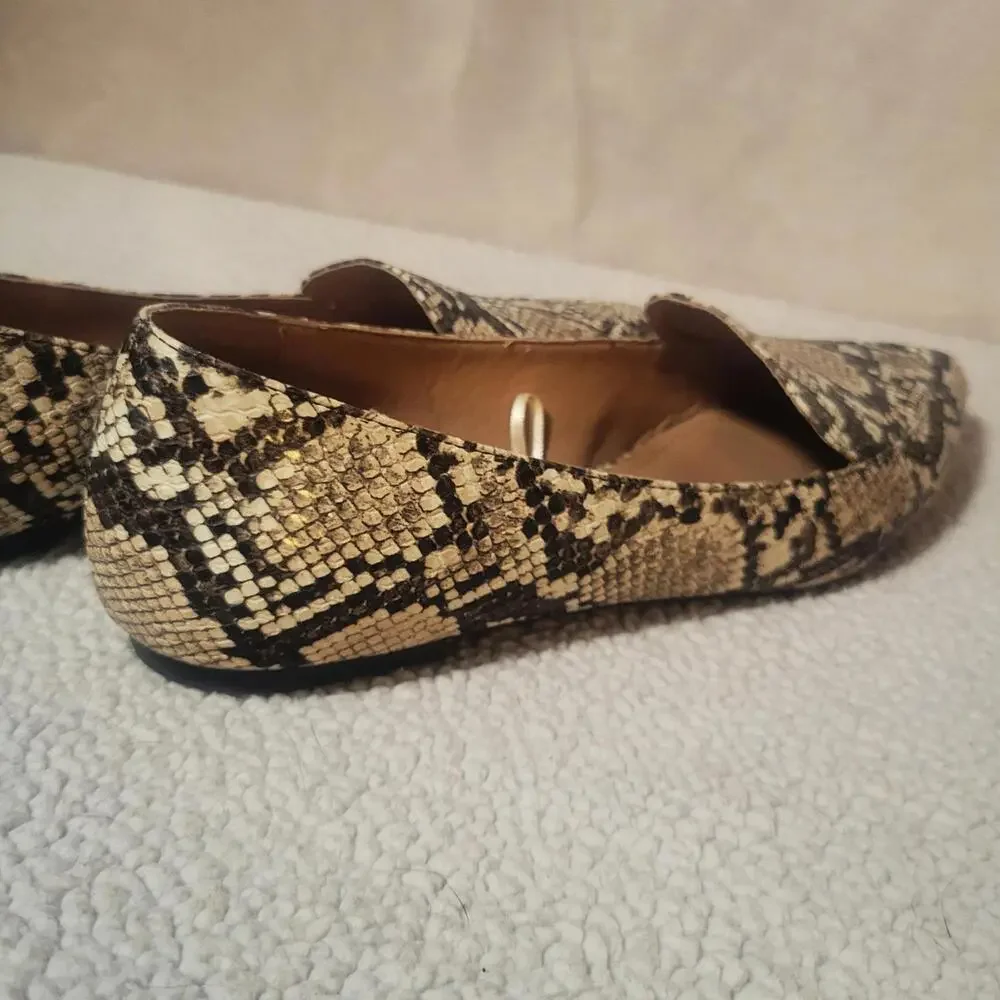Report Faux Leather Textured Snakeskin Print Point Toe Loafer Flat - Size 7.5